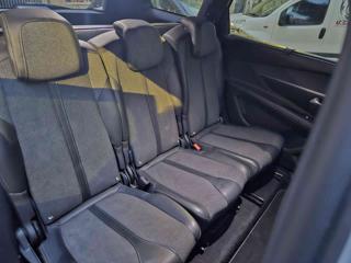 PEUGEOT 5008 usata, con Fendinebbia