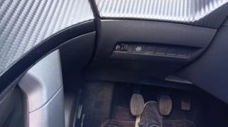 PEUGEOT 2008 usata, con Monitoraggio pressione pneumatici