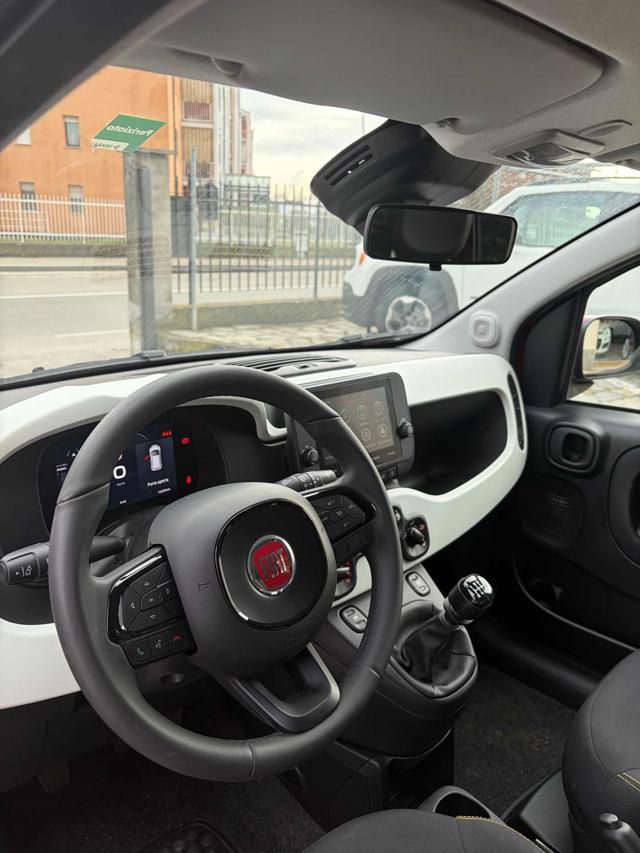 FIAT Panda Cross usata, con Autoradio