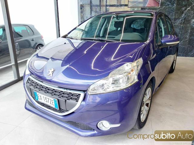PEUGEOT 208 usata, con Airbag