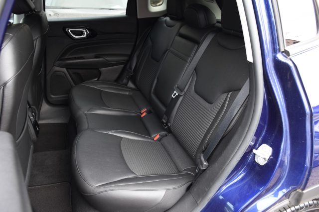 JEEP Compass usata, con Autoradio