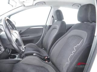 FIAT Punto usata 8