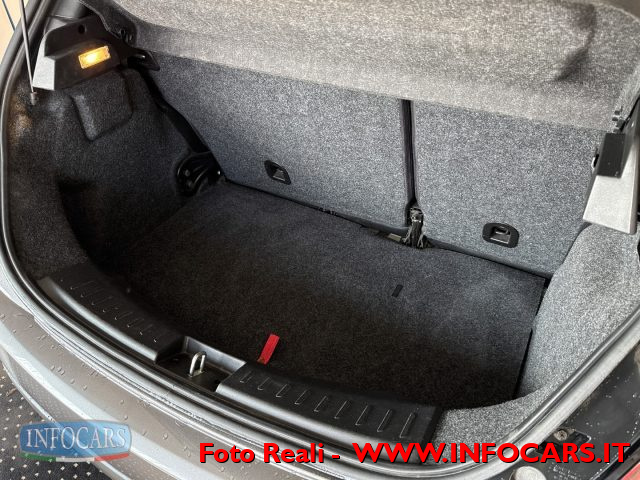 LANCIA Ypsilon usata, con Volante multifunzione