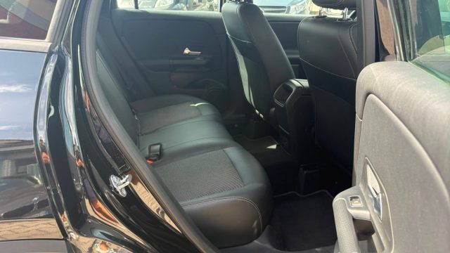 MERCEDES-BENZ GLA 200 usata, con Sensore di pioggia