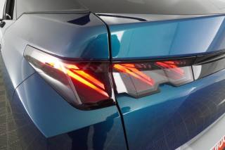 PEUGEOT 3008 usata 10