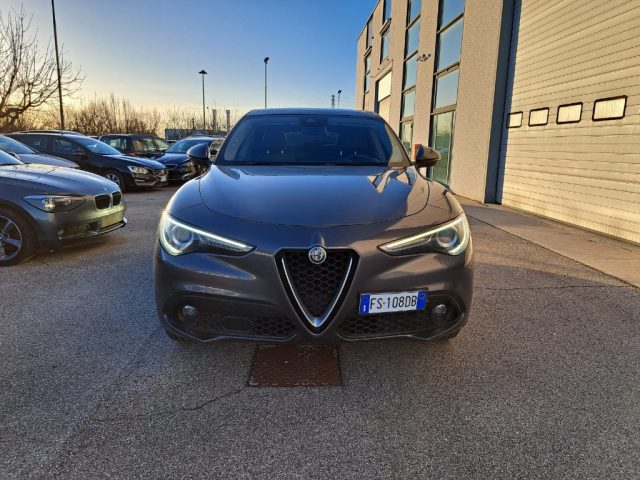 ALFA ROMEO Stelvio usata, con Airbag Passeggero