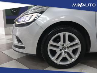 RENAULT Clio usata, con Boardcomputer