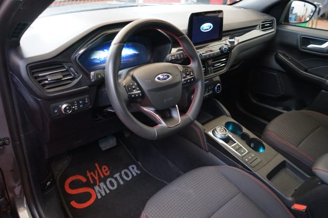 FORD Kuga usata, con Boardcomputer
