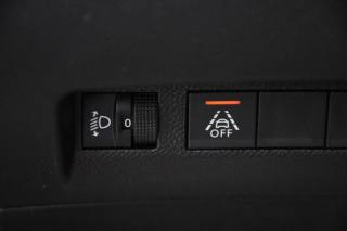PEUGEOT 208 usata, con USB