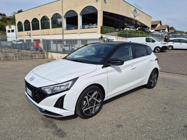 HYUNDAI i20 usata, con Airbag