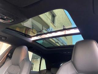 AUDI Q8 usata, con Sensori di parcheggio anteriori