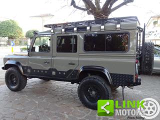 LAND ROVER Defender usata 23