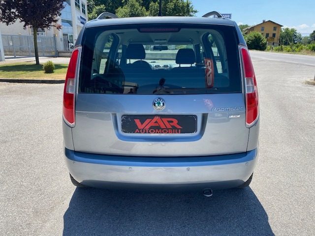 SKODA Roomster usata, con Alzacristalli elettrici