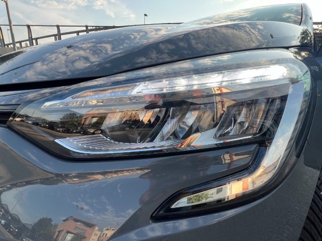 RENAULT Clio usata, con Bluetooth