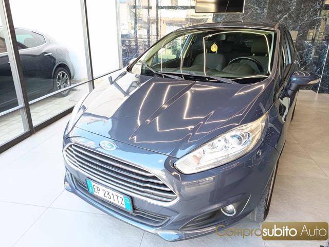 FORD Fiesta usata, con Airbag laterali