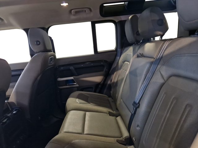 LAND ROVER Defender usata, con Fendinebbia