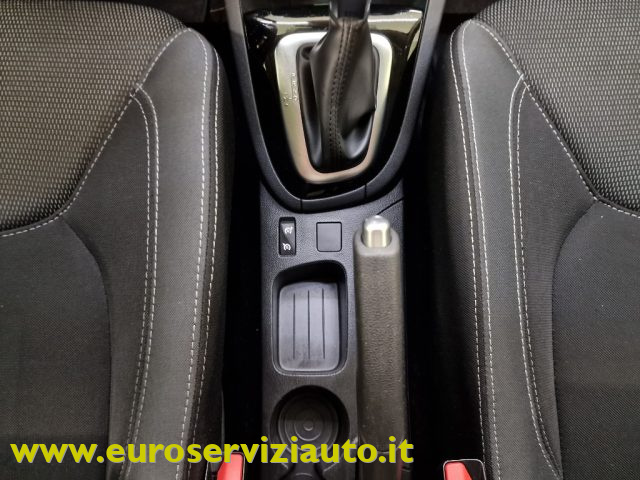 RENAULT Clio usata, con Touch screen