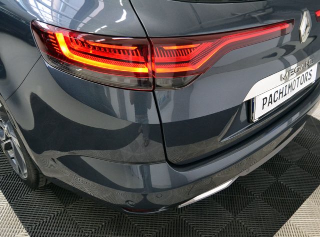 RENAULT Megane usata, con USB