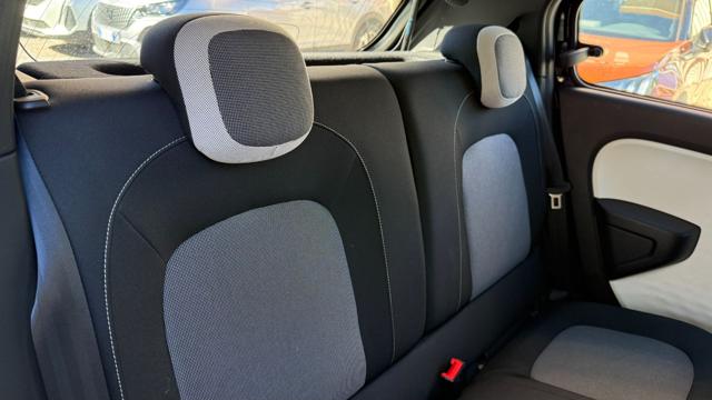 RENAULT Twingo usata, con Volante in pelle