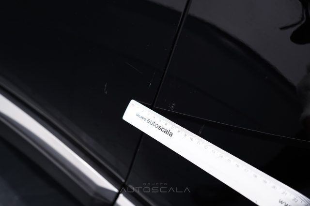 PEUGEOT 3008 usata 48