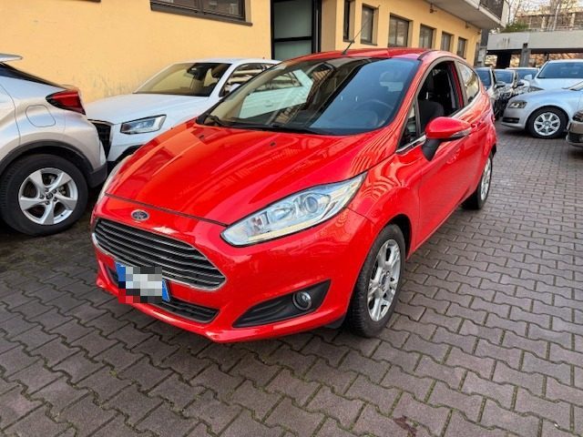 FORD Fiesta usata, con ABS