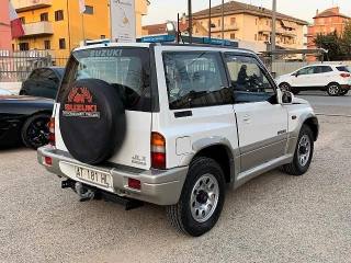 SUZUKI Vitara usata, con Lettore CD