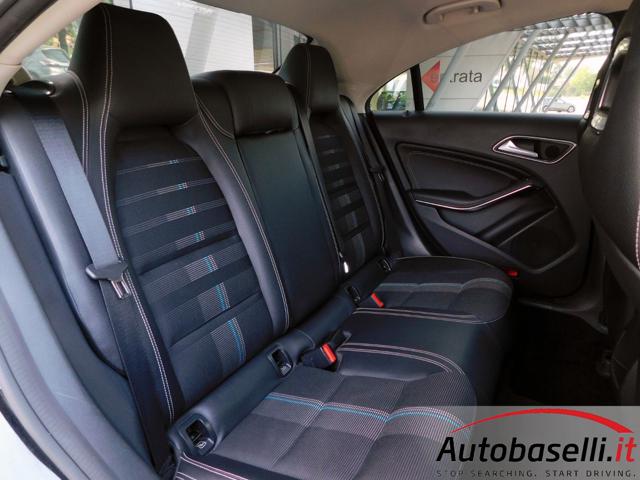 MERCEDES-BENZ CLA 200 usata, con Park Distance Control