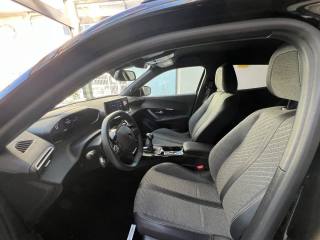 PEUGEOT 2008 usata, con Vetri oscurati