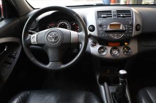 TOYOTA RAV 4 usata, con Servosterzo