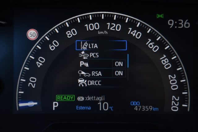 TOYOTA RAV 4 MY23 usata, con Climatizzatore