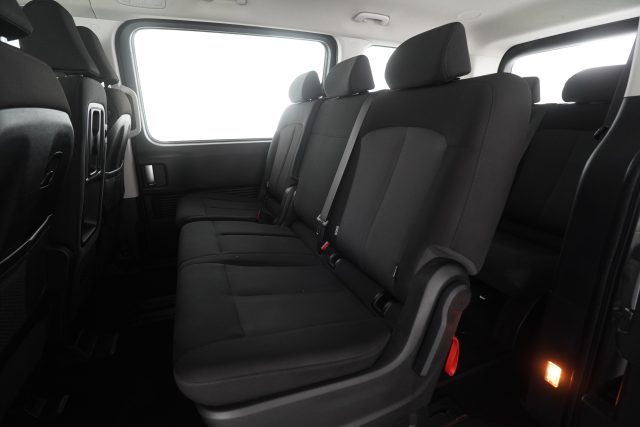 HYUNDAI Staria usata 9