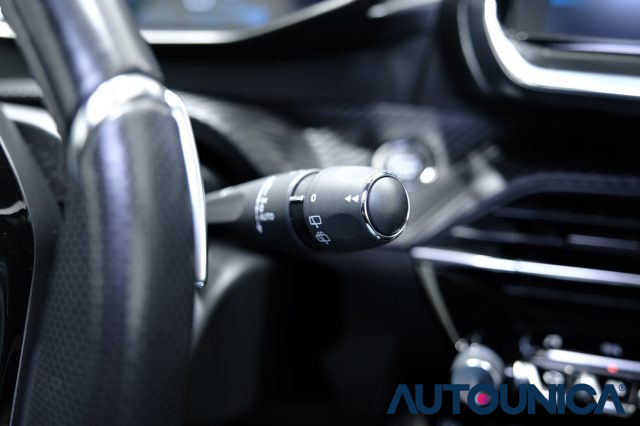 PEUGEOT 208 usata, con Bracciolo