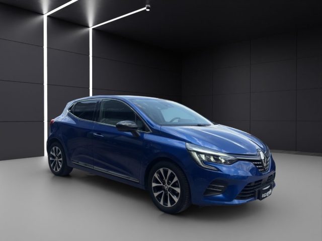 RENAULT Clio usata, con Boardcomputer