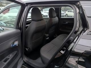 JEEP Avenger usata, con USB