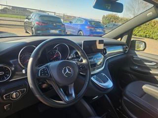 MERCEDES-BENZ V 300 usata, con Boardcomputer