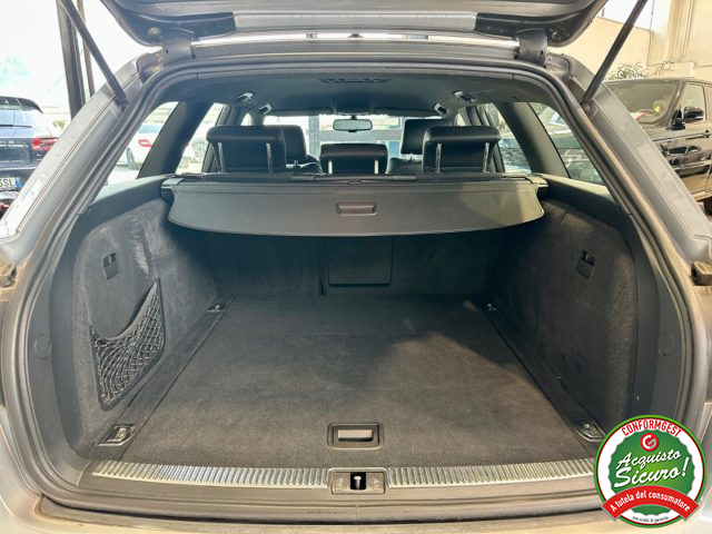 AUDI A4 usata, con Volante in pelle