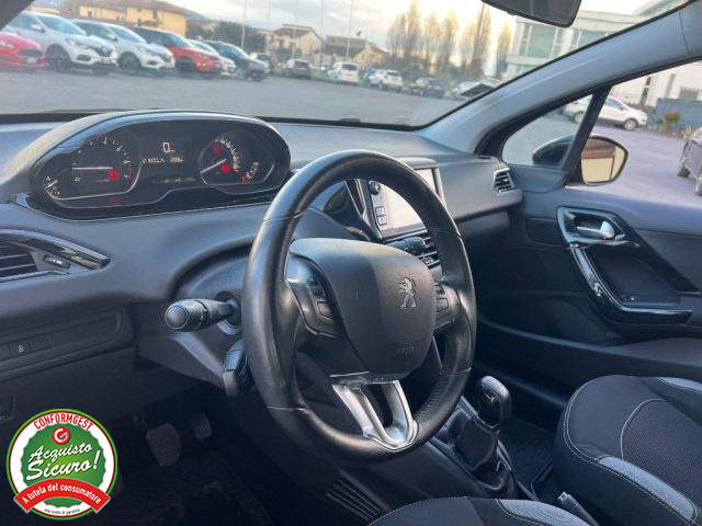PEUGEOT 208 usata, con Boardcomputer