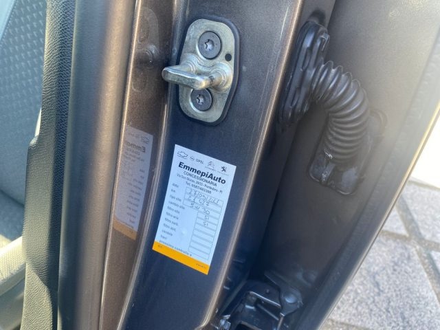 PEUGEOT 2008 usata, con Controllo vocale