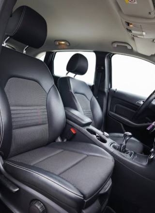 MERCEDES-BENZ B 180 usata, con Controllo trazione