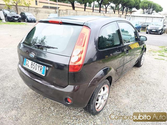 FORD Fiesta usata, con Chiusura centralizzata