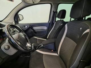 RENAULT Kangoo usata, con Servosterzo