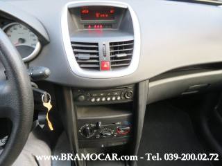 PEUGEOT 207 usata, con Chiusura centralizzata telecomandata