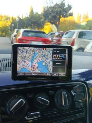 VOLKSWAGEN up! usata, con Climatizzatore