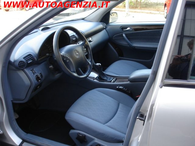 MERCEDES-BENZ C 220 usata 9