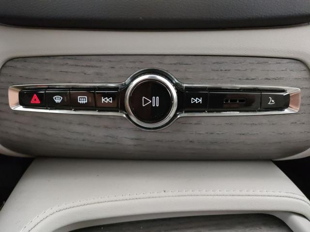 VOLVO XC90 usata, con Sedile posteriore sdoppiato