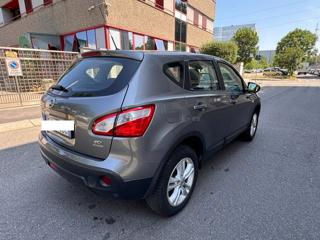 NISSAN Qashqai usata, con Boardcomputer
