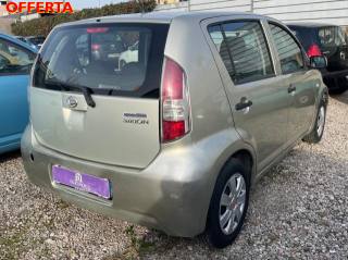 DAIHATSU Sirion usata, con Autoradio