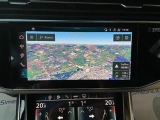 AUDI Q8 usata, con Sistema di navigazione