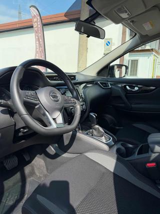 NISSAN Qashqai usata, con Climatizzatore