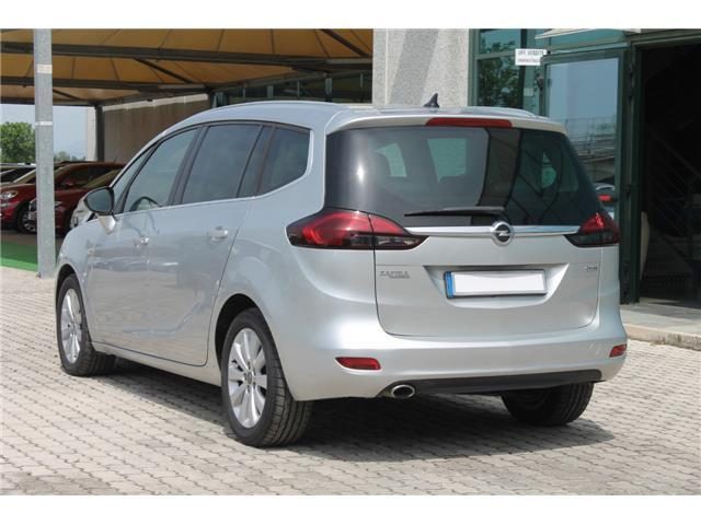 OPEL Zafira Tourer usata, con Alzacristalli elettrici